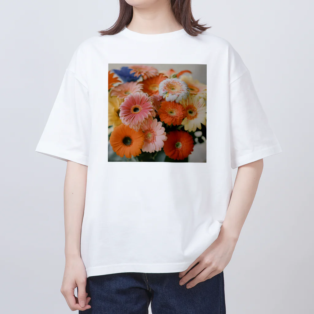 decnaの色鮮やかなガーベラのアイテム Oversized T-Shirt