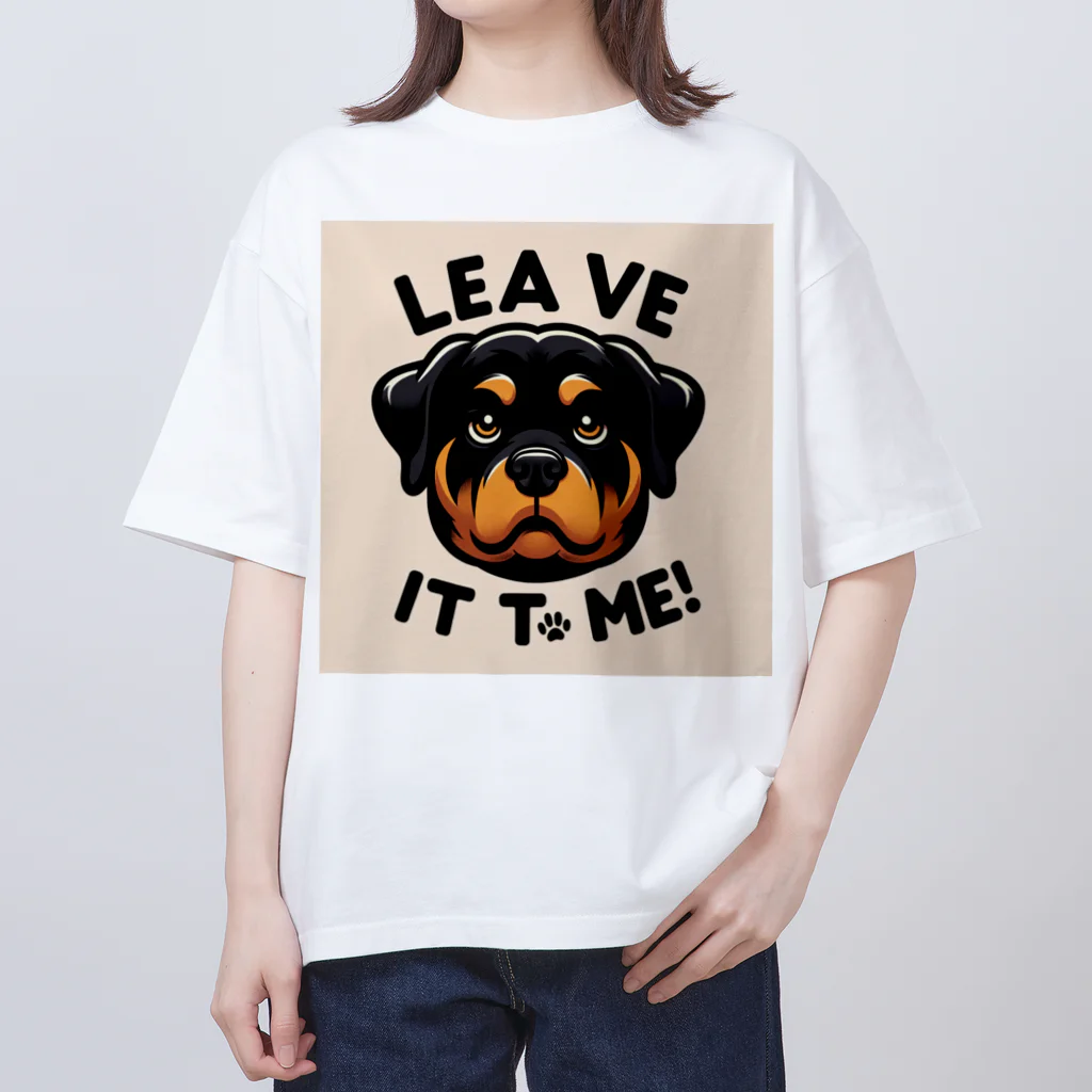 keikei5の力強い表情を見せるロットワイラー🐾 オーバーサイズTシャツ