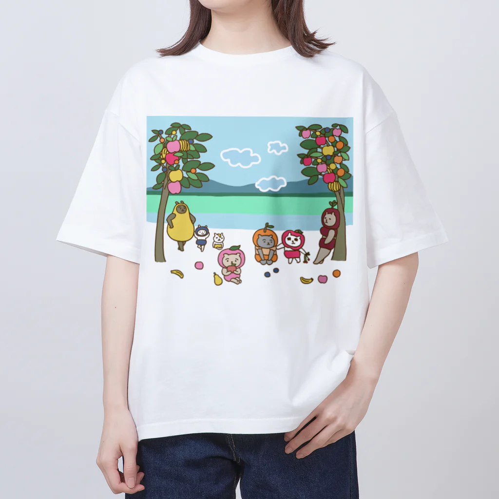 ねずみさんのブティックのフルーツの楽園 Oversized T-Shirt