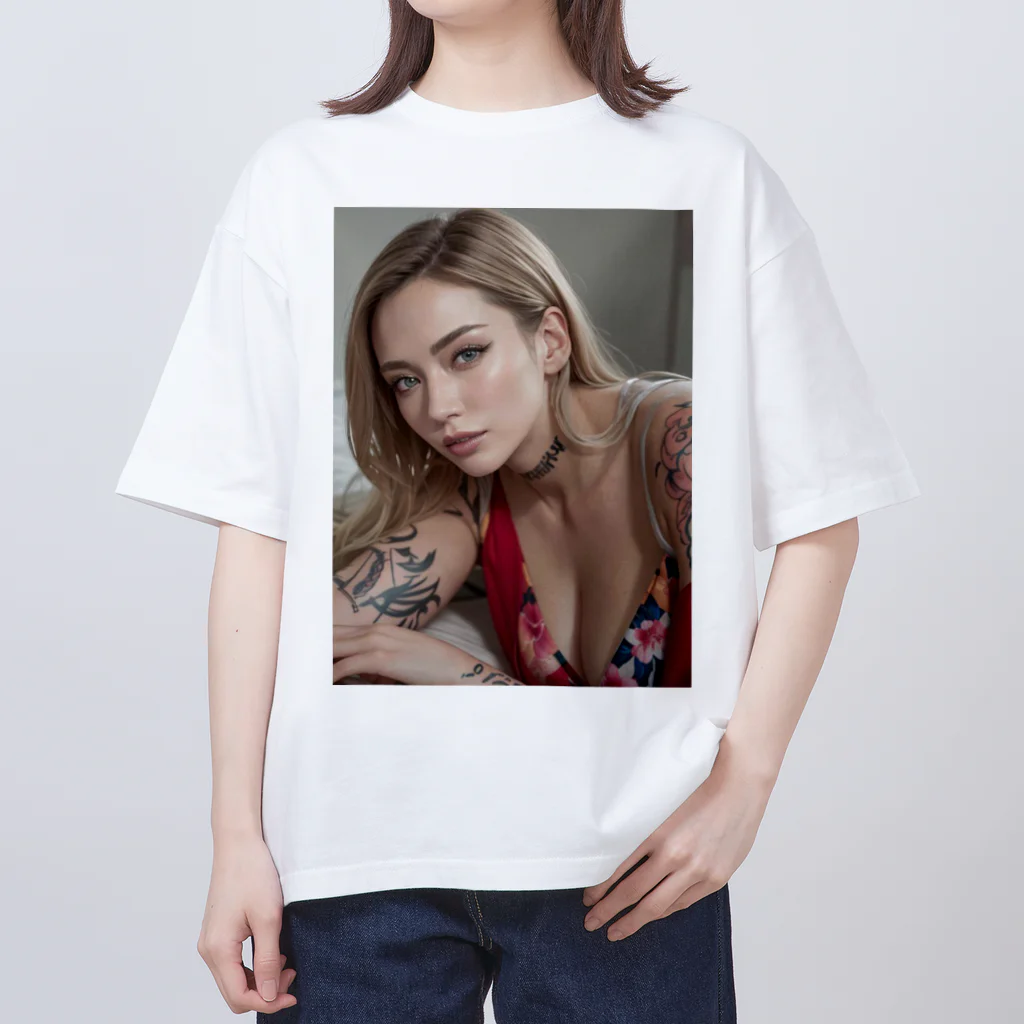 Be proudのセクシータトゥーブロンドレディー オーバーサイズTシャツ