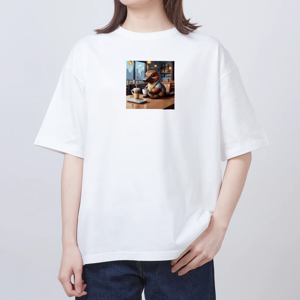 カモノハシかも？のカフェでまったりするカモノハシ Oversized T-Shirt