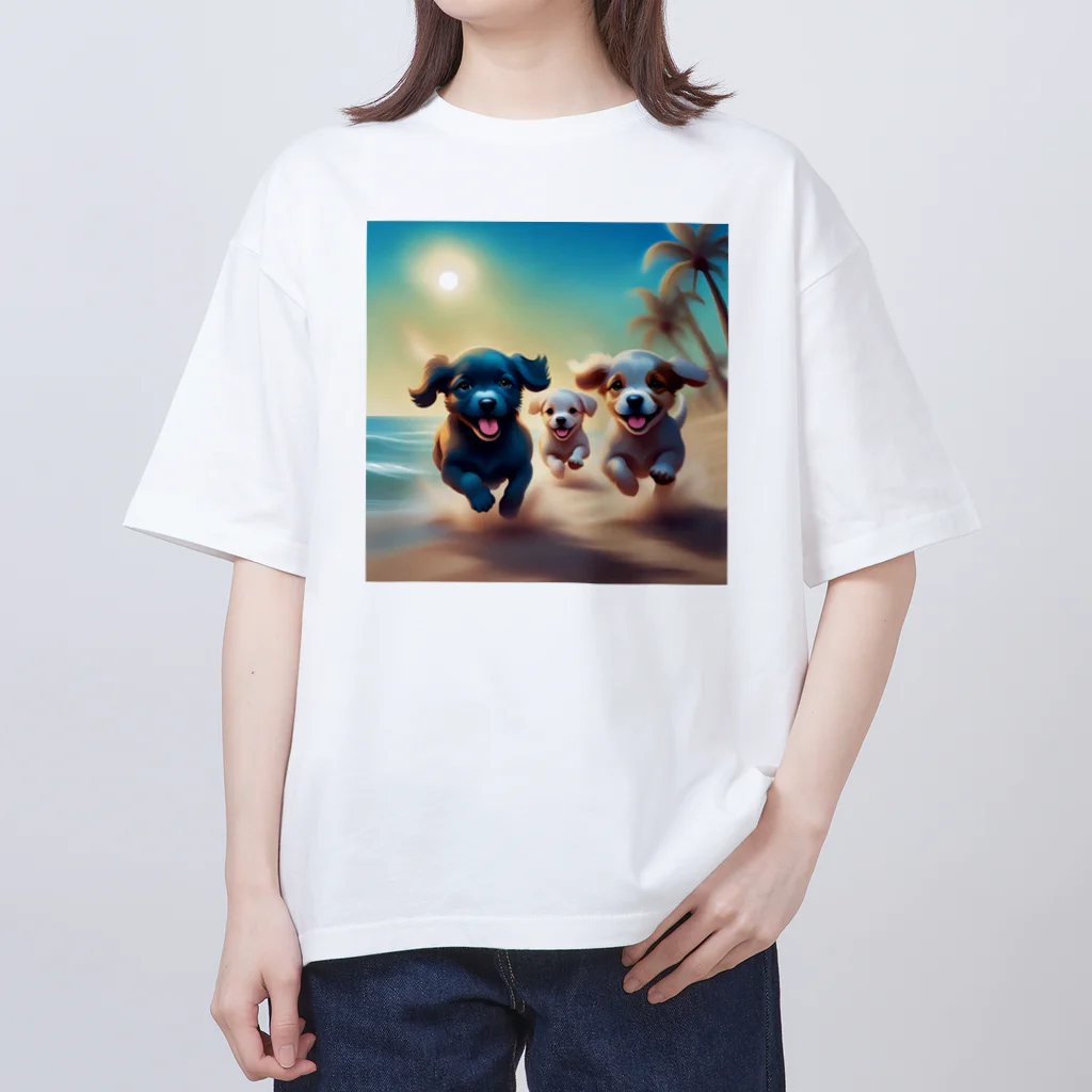 Chocolat15sucreの砂浜で遊ぶ子犬たち オーバーサイズTシャツ