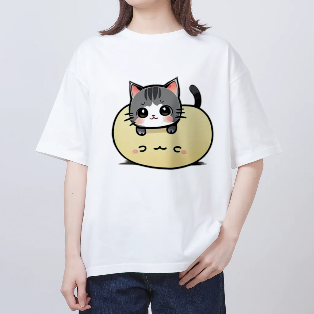 ニャタたち＆わん吉たちのニャキチ Oversized T-Shirt