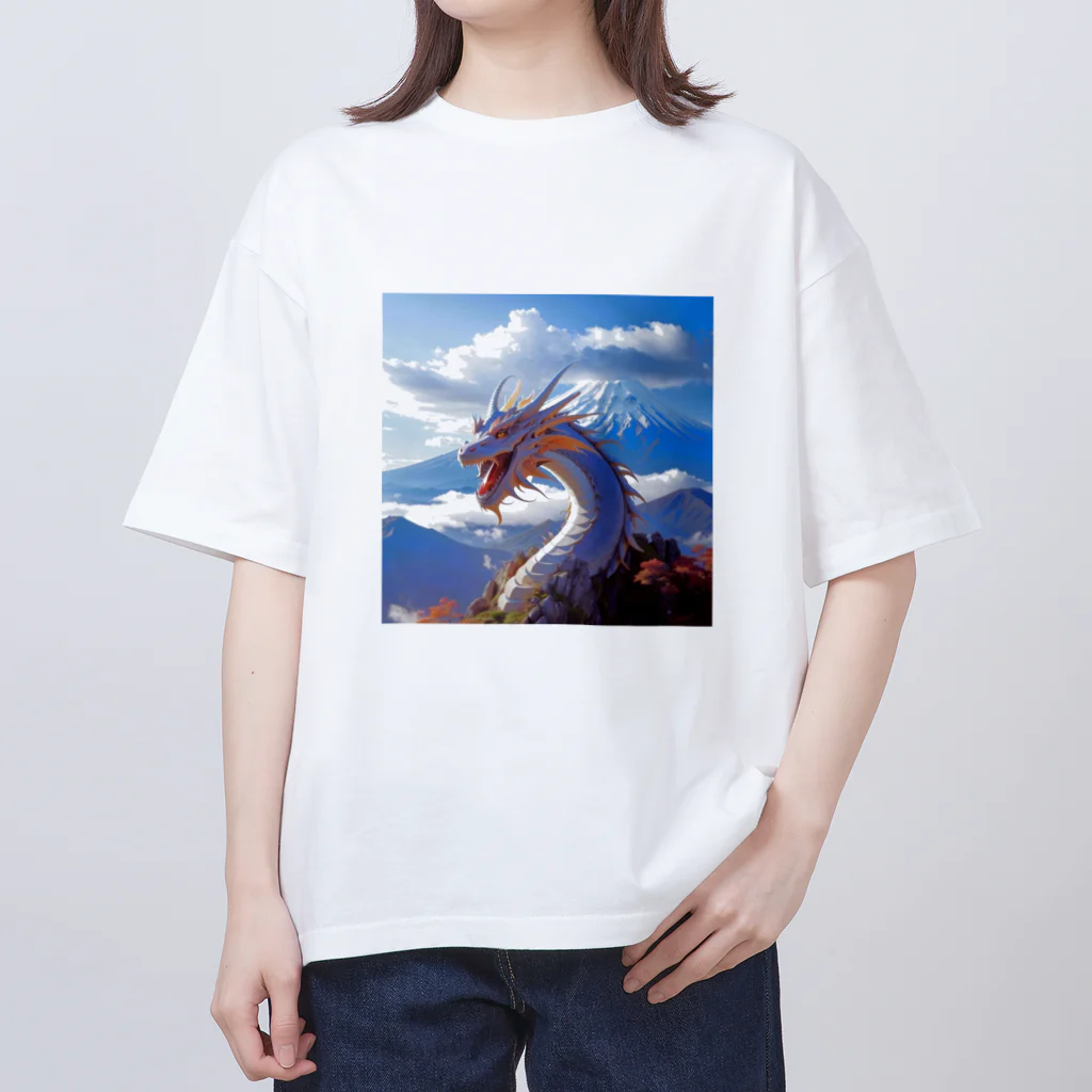 AsukaKotohaの快晴の富士山を喜ぶ龍 オーバーサイズTシャツ