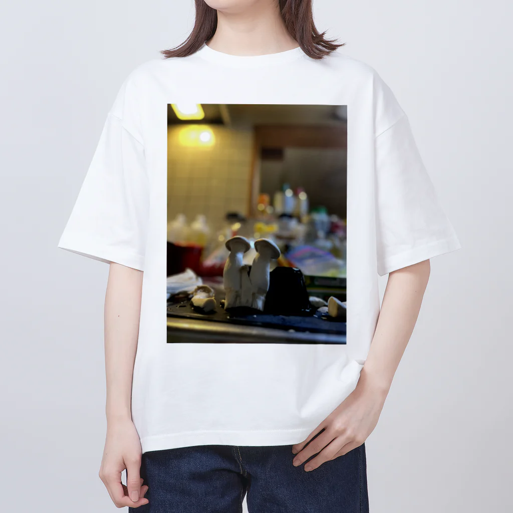 Fa-faN STの親子エリンギの散歩 Oversized T-Shirt