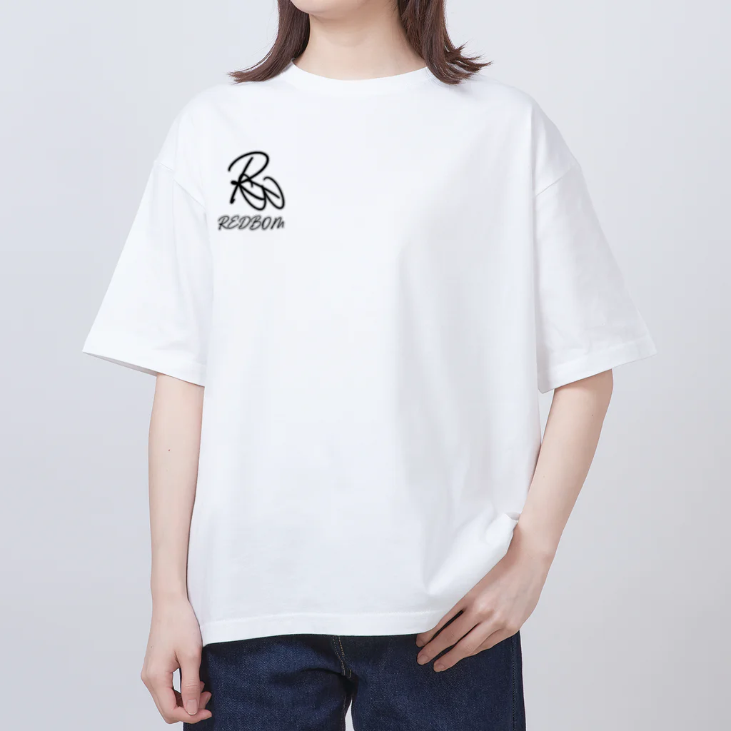 REDBOMのデコピン オーバーサイズTシャツ