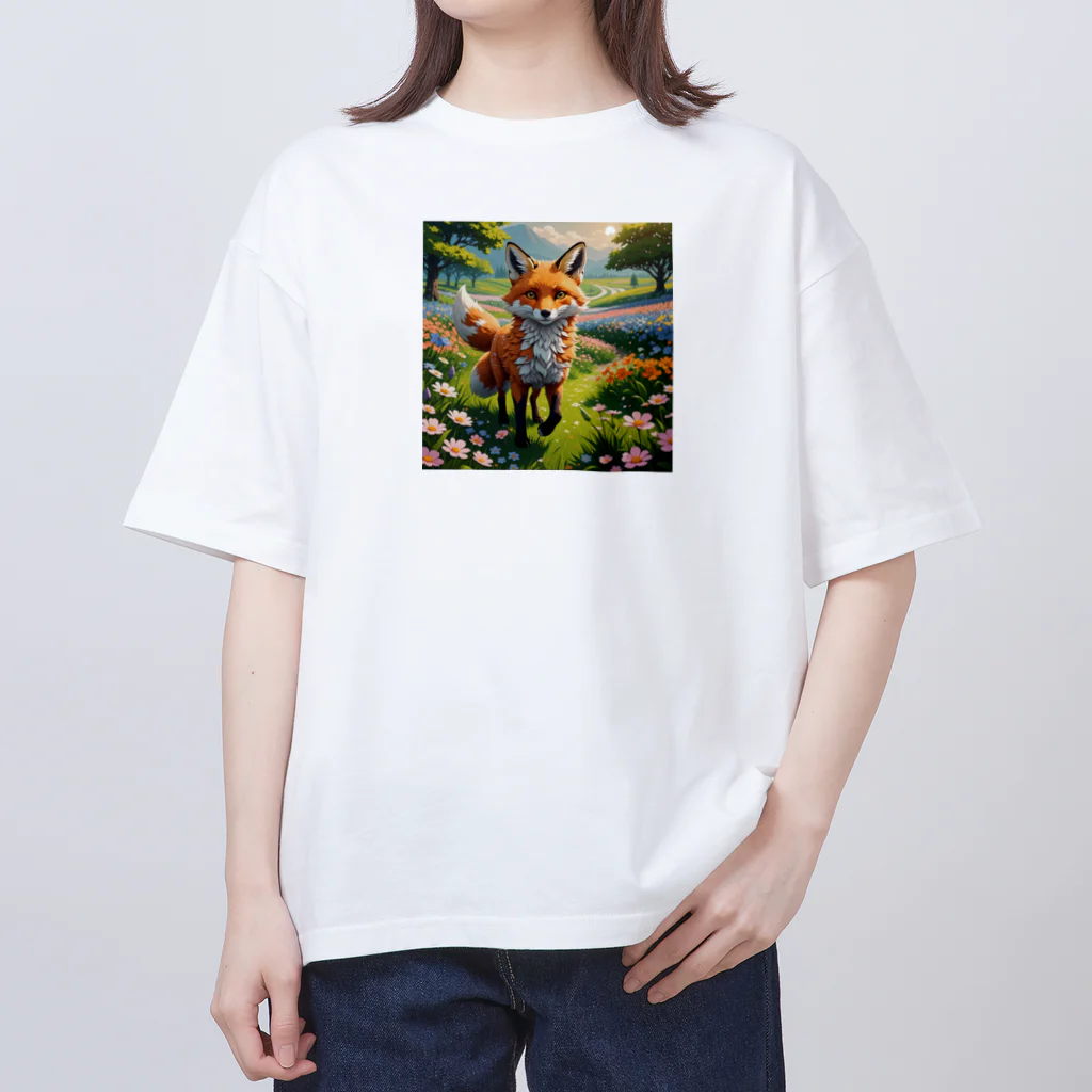 Enchanted Charm EmporiumのPetal Fox ("ペタルフォックス") オーバーサイズTシャツ