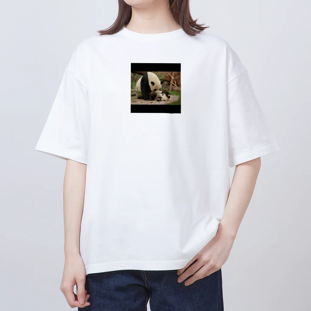 oshhinの親子パンダ オーバーサイズTシャツ