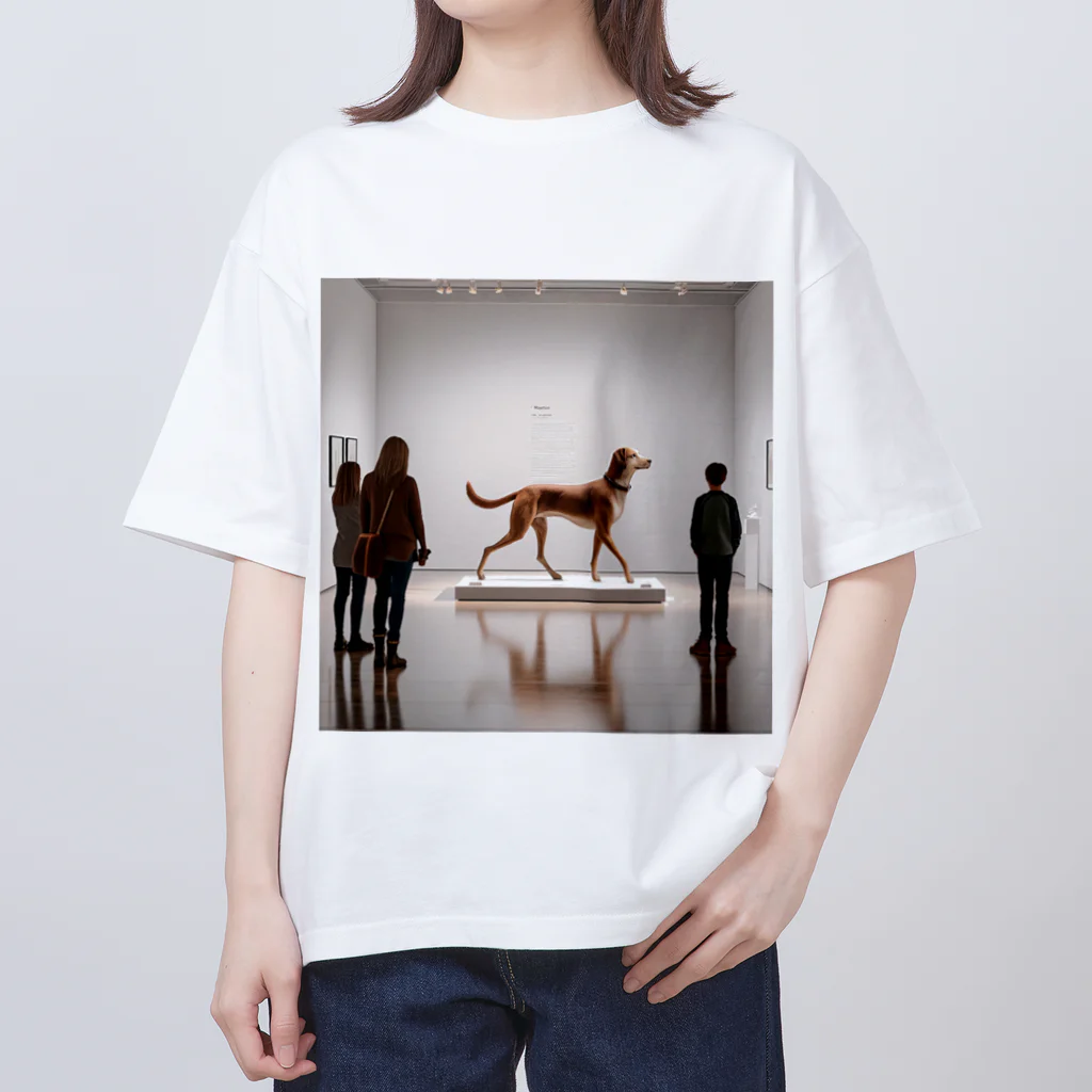 平野愛理の展示犬 Oversized T-Shirt