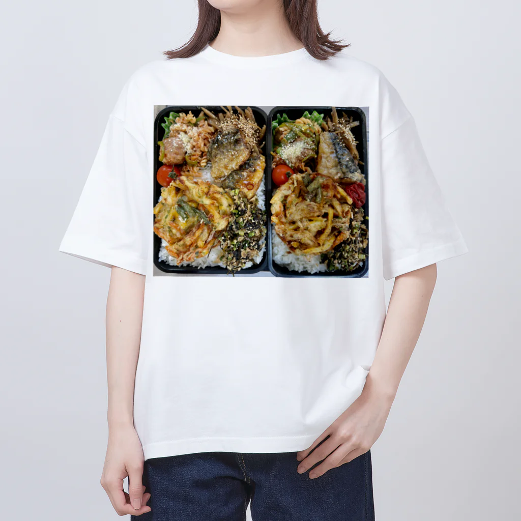 445の毎日弁当365 Oversized T-Shirt