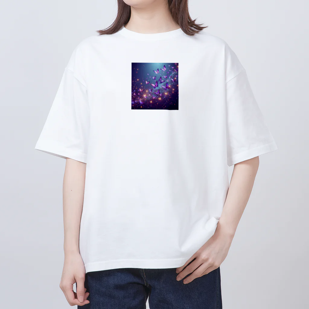 Hojo_Gorozaemonの紫蝶・壱 Oversized T-Shirt