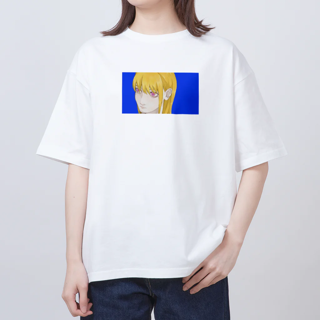 プラハの金色 Oversized T-Shirt