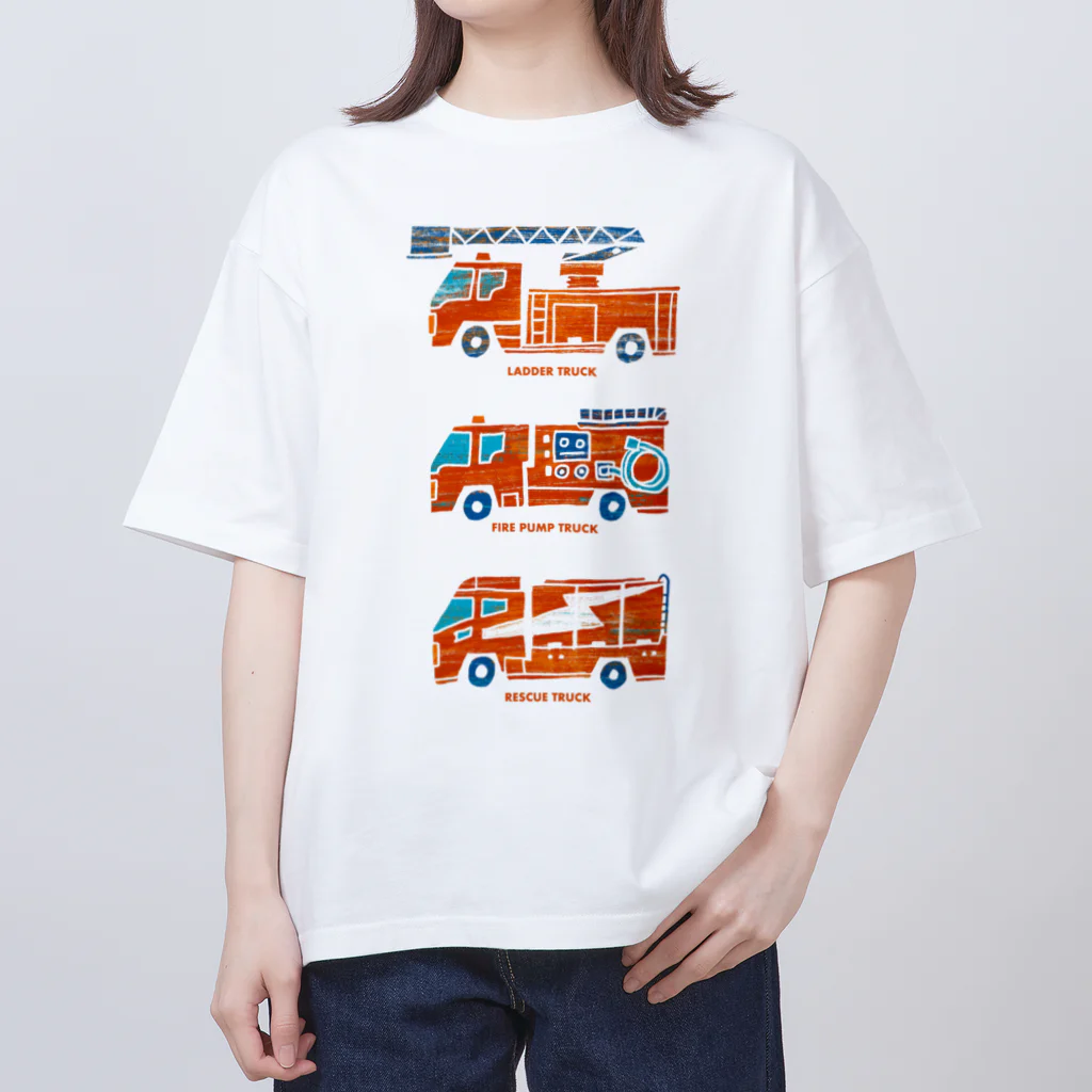 watasackの消防車（はしご車、ポンプ車、レスキュー車） オーバーサイズTシャツ