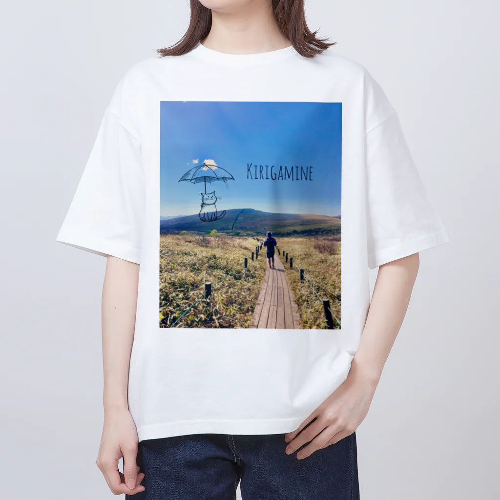 くしゃくしゃブルドッグの山絵 百名山 ネコと霧ヶ峰 Oversized T-Shirt