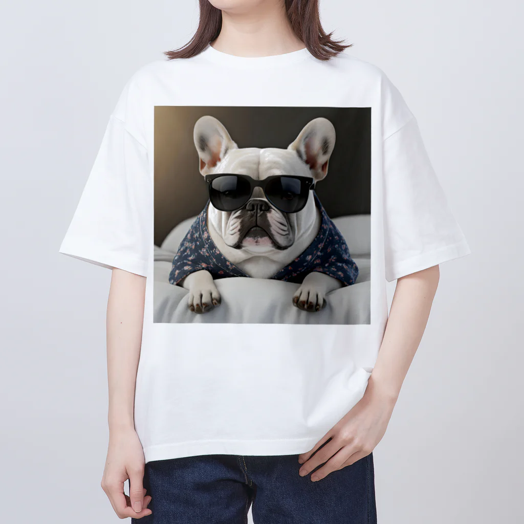 SI-SAAのおやすみBOSS犬 オーバーサイズTシャツ