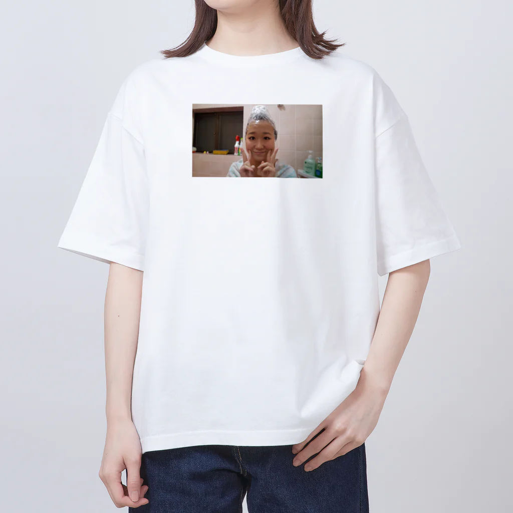 まーがりんショップのブリーチ中のまーがりん Oversized T-Shirt