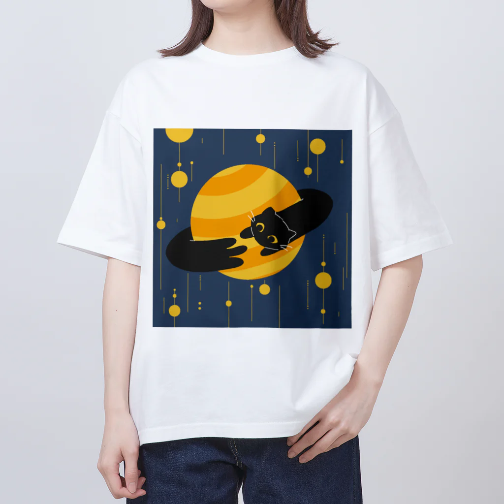 雨傘のくるくる土星ねこ Oversized T-Shirt