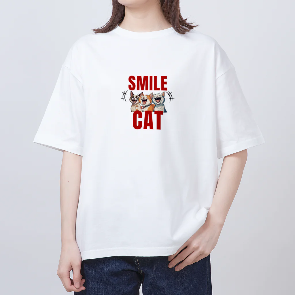 オトバシハウスのSMILE CAT オーバーサイズTシャツ