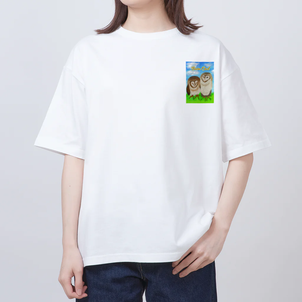 Lily bird（リリーバード）の草原とメンフクロウず（ロゴ入り）② オーバーサイズTシャツ