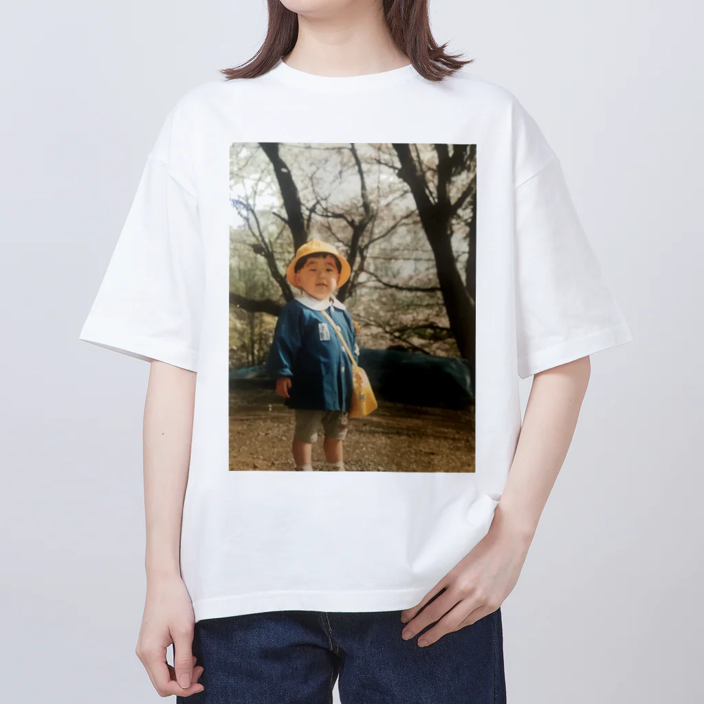 くじらのくじらの幼少期 オーバーサイズTシャツ