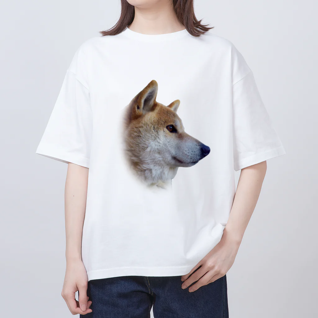 愛犬太郎のグッズの太郎の横顔【柴犬】 Oversized T-Shirt