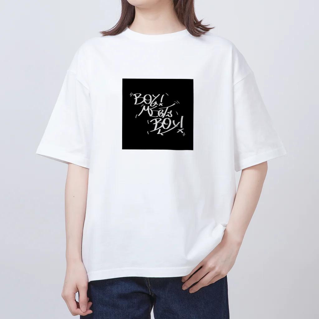 Boy Meets BoyのB!xMxB! SQUARE LOGO ver.Pre Lot オーバーサイズTシャツ