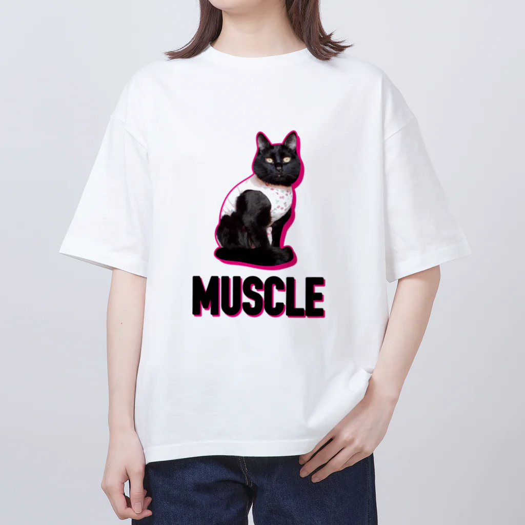 保護猫支援ショップ・パール女将のお宿のマッスルニャンコ オーバーサイズTシャツ