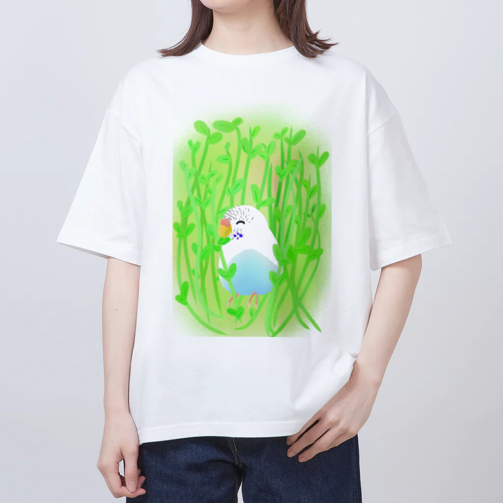 Lily bird（リリーバード）の豆苗まみれのセキセイちゃん Oversized T-Shirt