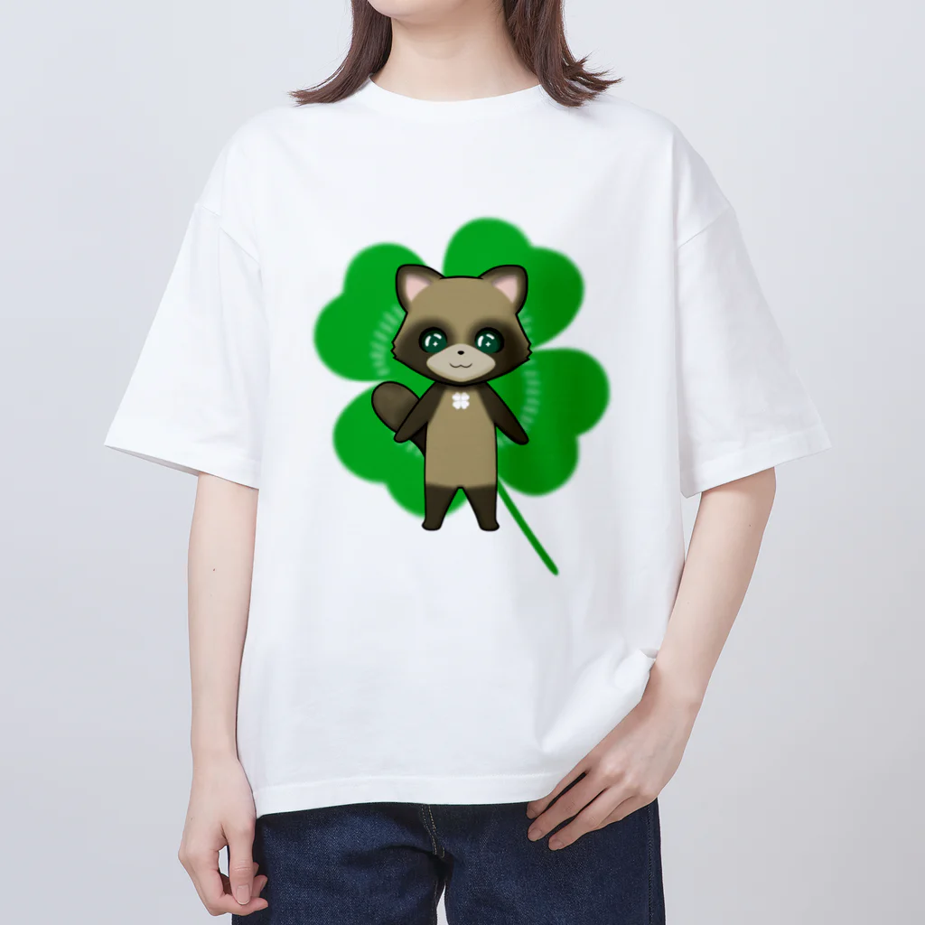 猫の隠れ家の四つ葉印の化け狸ちゃん オーバーサイズTシャツ