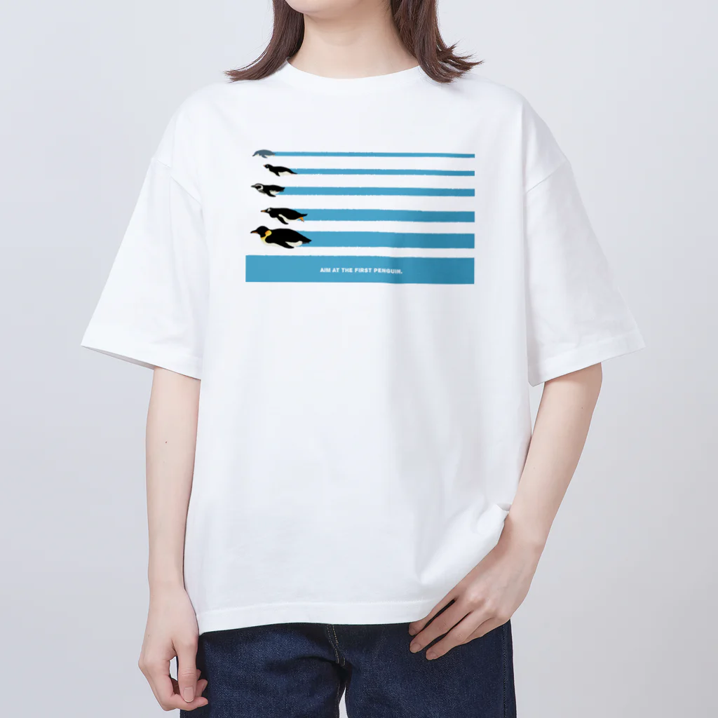 This is Mine（ディスイズマイン）のAim at the first penguin Oversized T-Shirt