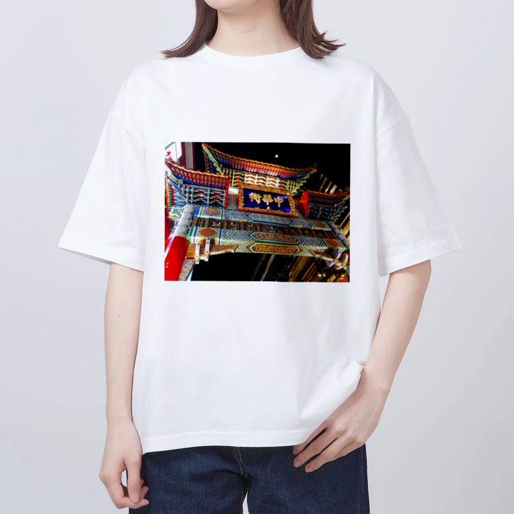 rion02の横浜中華街T Oversized T-Shirt