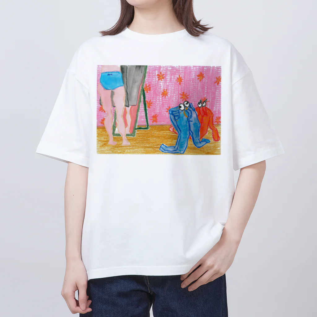 Yuhki | おばけのゆうき 公式オンラインショップ　【ちぎり絵・貼り絵のTシャツ・パーカー・スマホケース・バッグ・日用品・雑貨・文具・ドッグTシャツなど販売中】のクローゼットから逃げ出した服たち オーバーサイズTシャツ