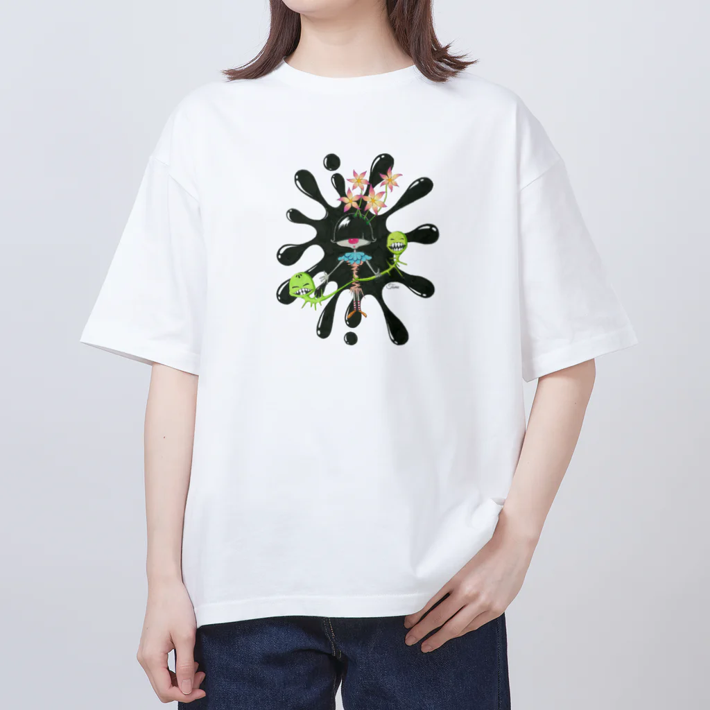 gagamamaの妖怪少女A Oversized T-Shirt