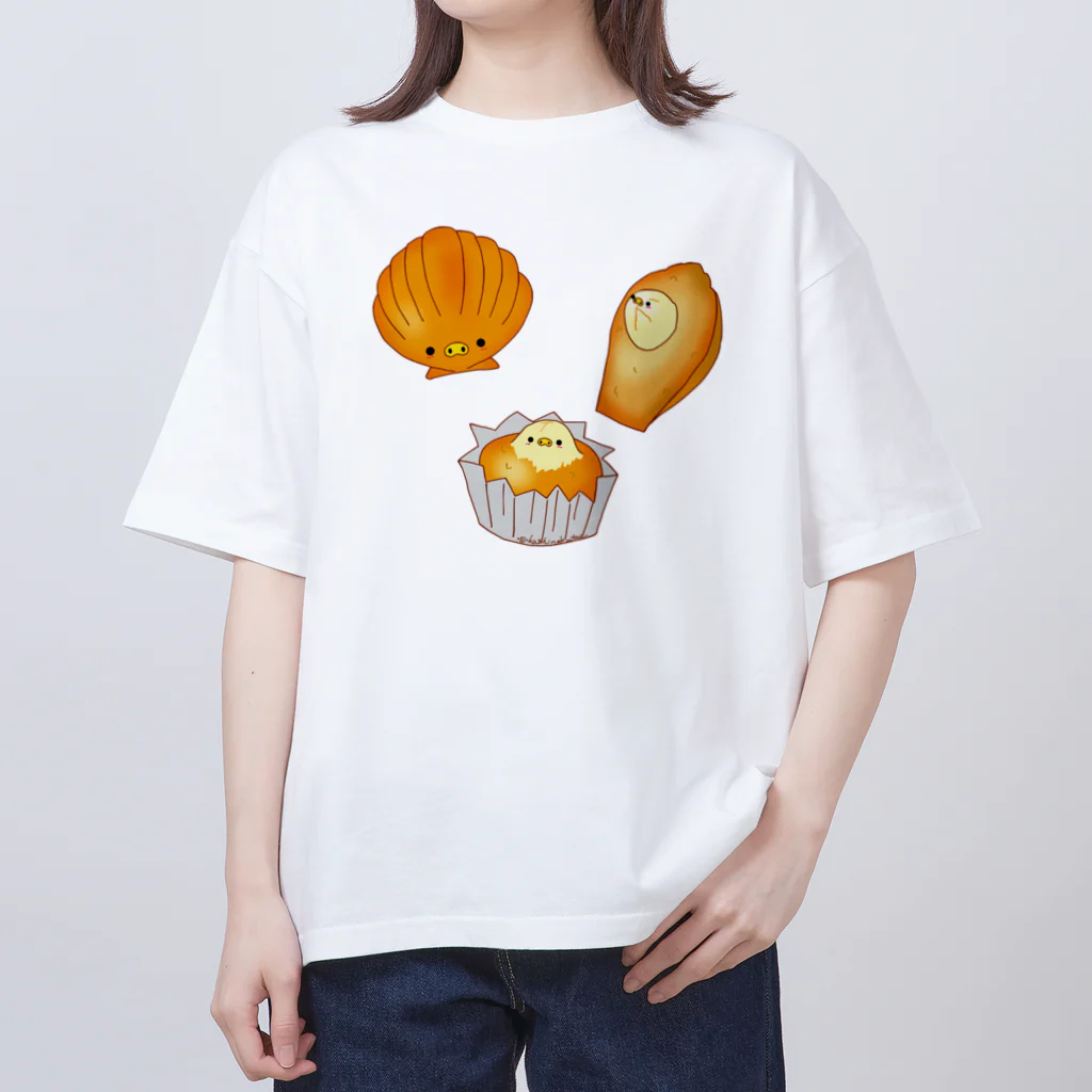 Draw freelyのマドレーヌ オーバーサイズTシャツ