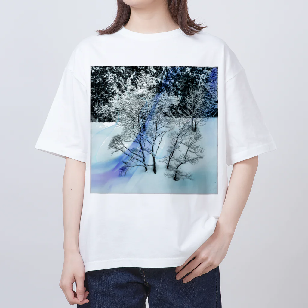 suparnaの冬の森 オーバーサイズTシャツ