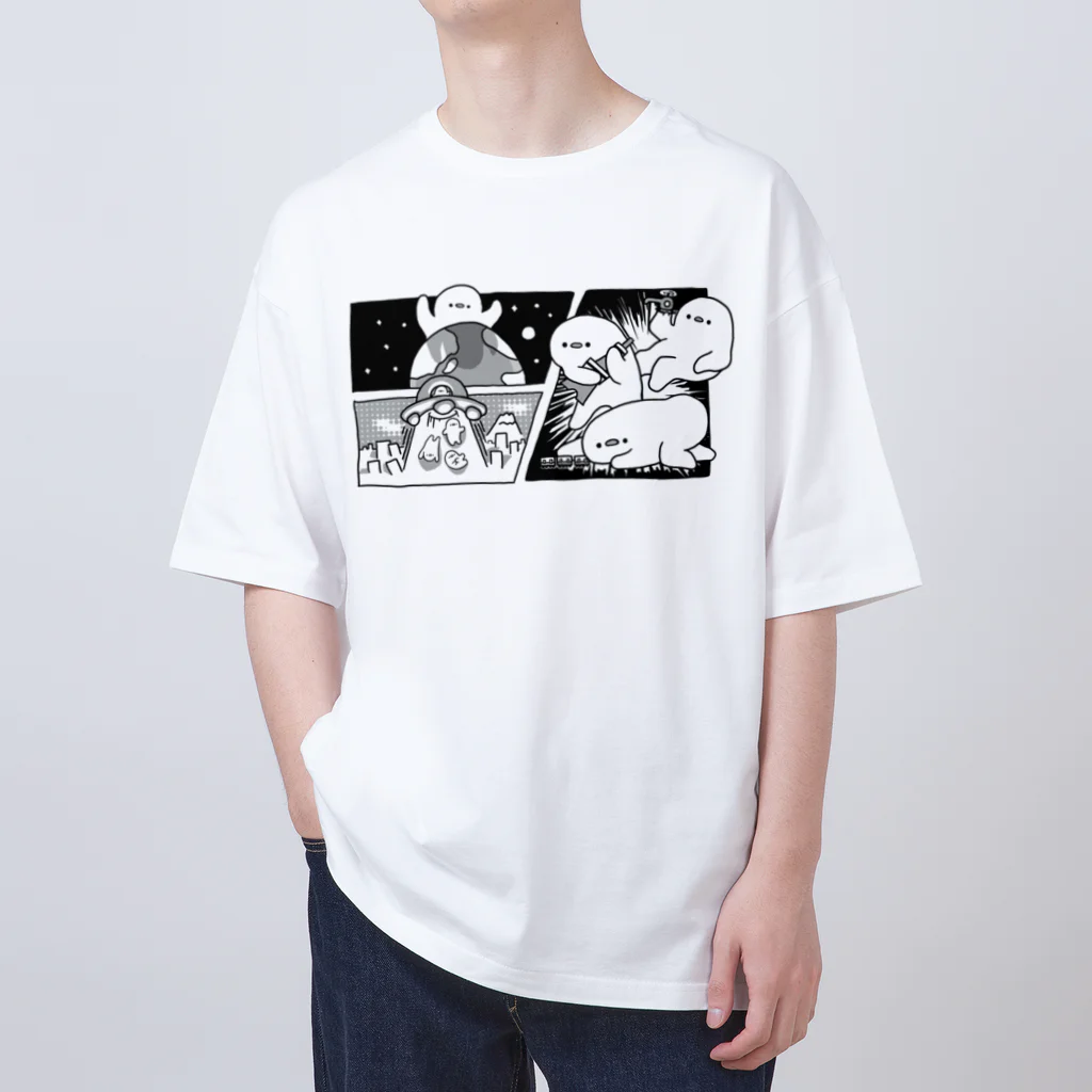 ぷにおもちSHOPの宇宙ひよこ大侵略 Oversized T-Shirt