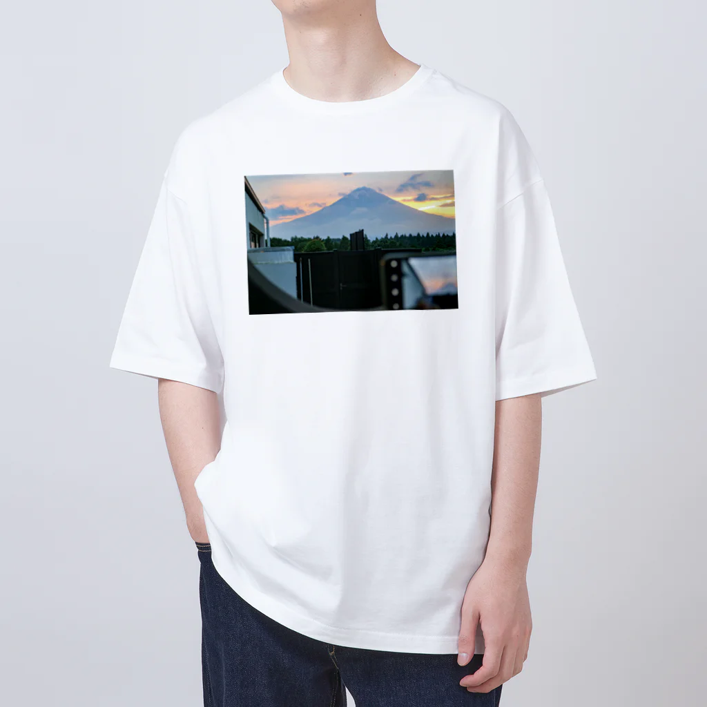 Un-ObliviateのYuagari オーバーサイズTシャツ