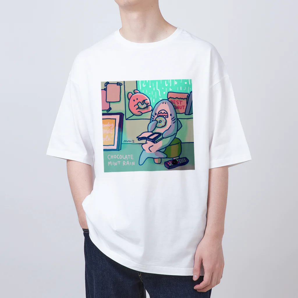 サメとメンダコ[namelessmm2]のミントドーナツ Oversized T-Shirt