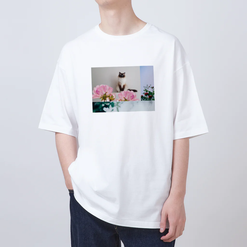 moony.galleryのシャム猫とバラと Oversized T-Shirt