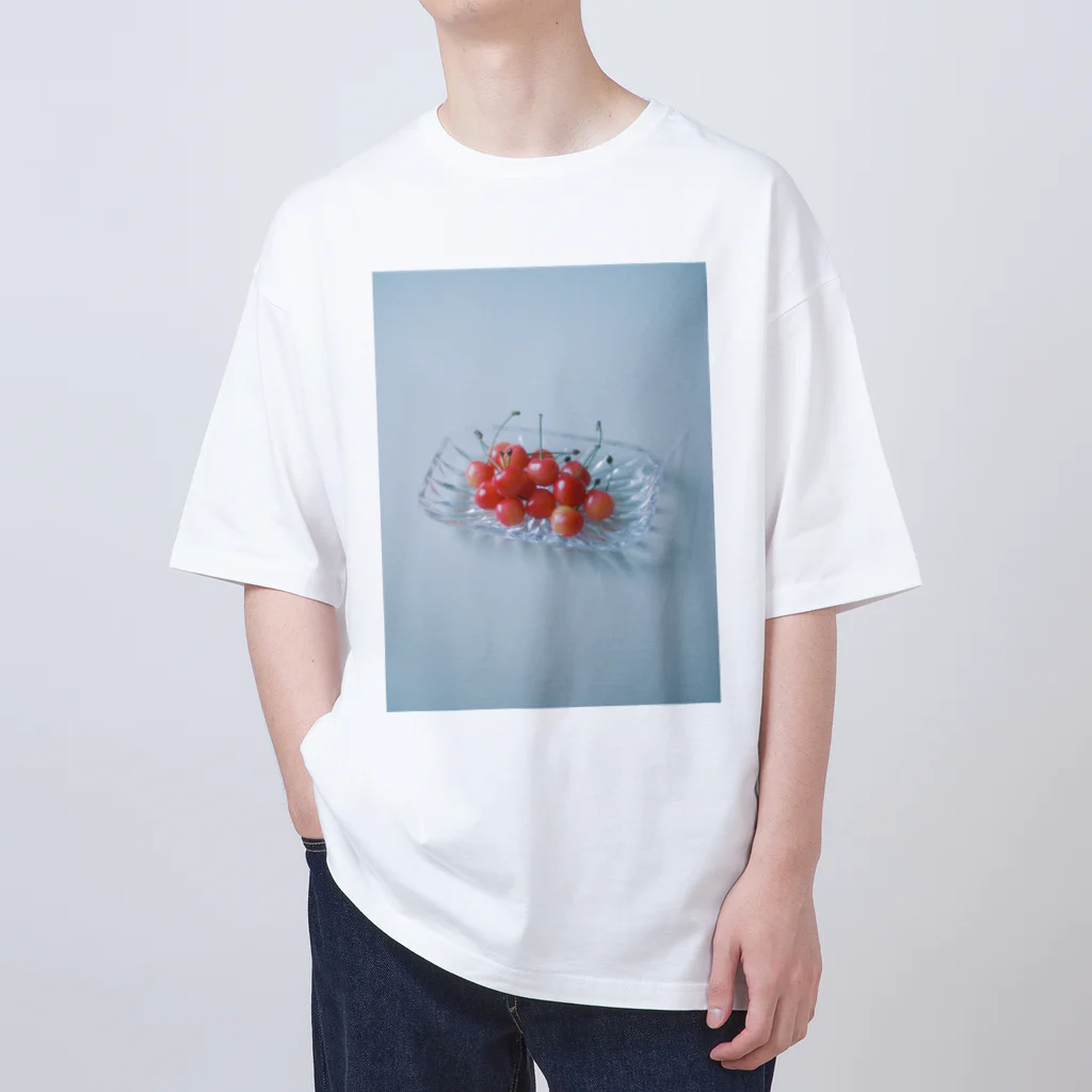 Kensuke Hosoyaのチェリー Oversized T-Shirt