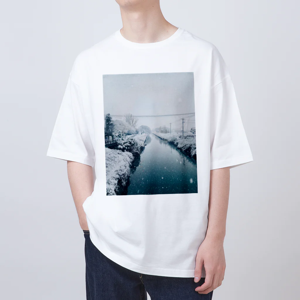 Mikazuki86の冬の景色1 オーバーサイズTシャツ