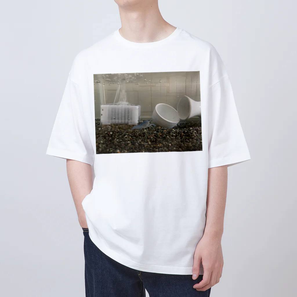 クボタの青いザリガニ Oversized T-Shirt