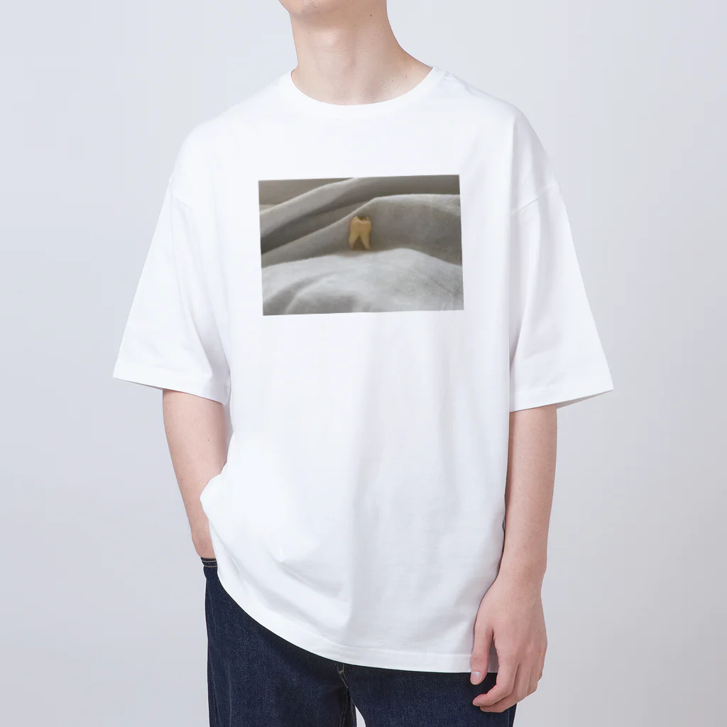 ちゃんかなの親知らずのちゃんかなの親知らず Oversized T-Shirt