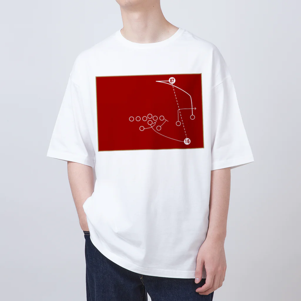 AAアメフトのThe Catch Oversized T-Shirt