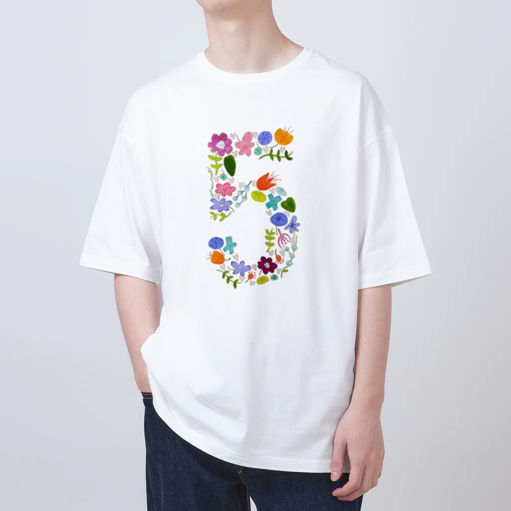 kukka_oviのラッキーナンバー5 Oversized T-Shirt