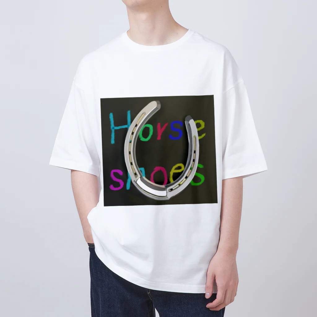 いちごDAIHUKUのHouseshoes（蹄鉄） Oversized T-Shirt