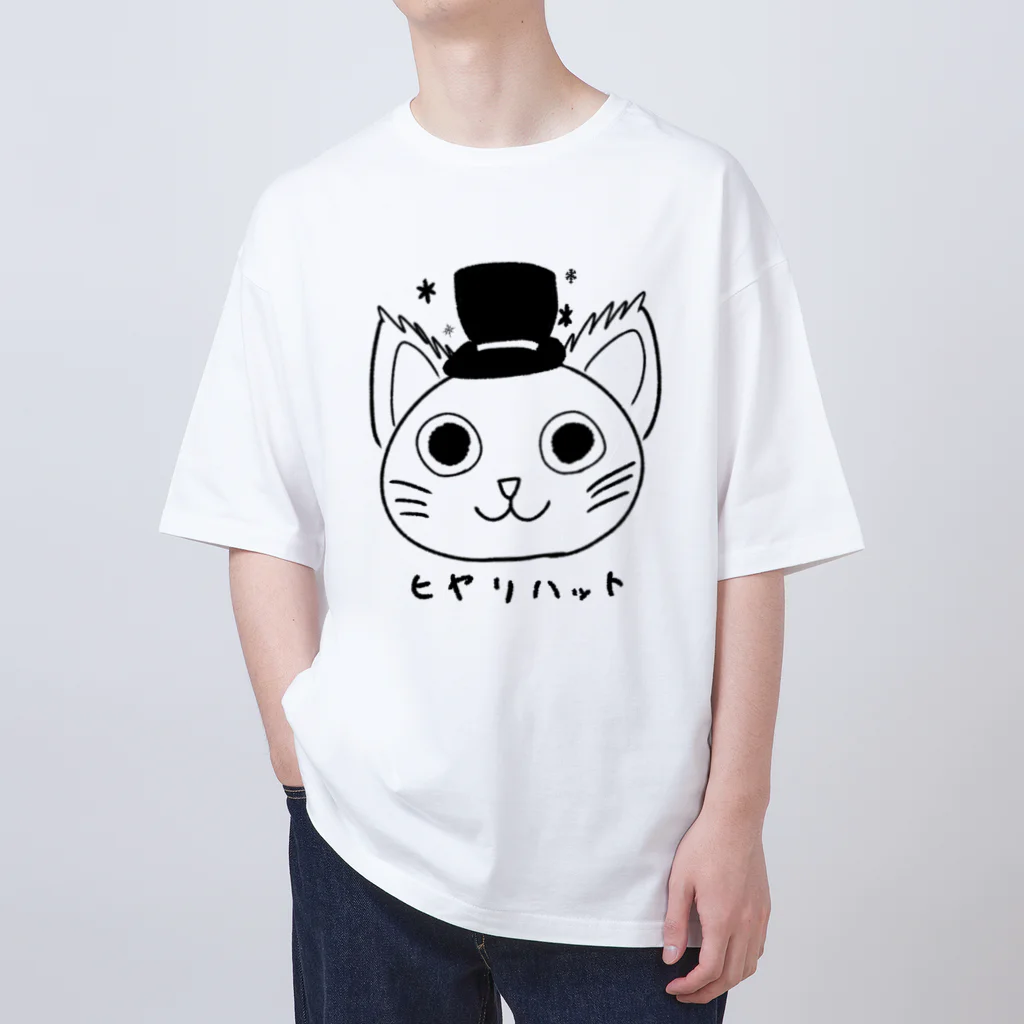 nika722のヒヤリキャット オーバーサイズTシャツ