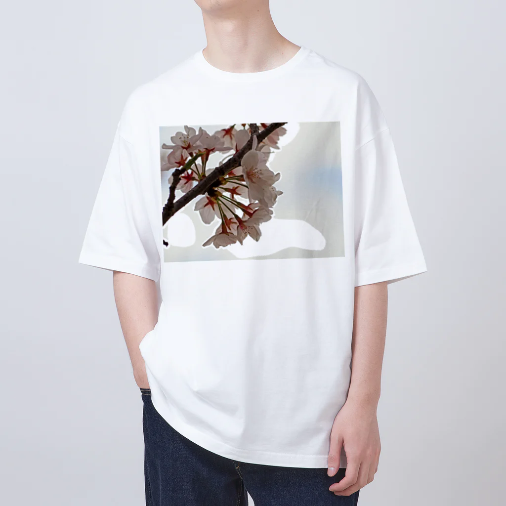 ムーンライトのイラスト風SAKURA オーバーサイズTシャツ