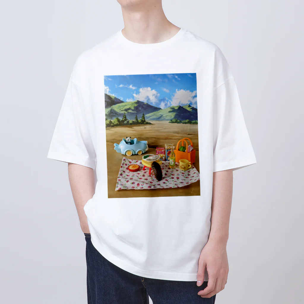 Nao/ごちぶり家のゴキバニア Oversized T-Shirt