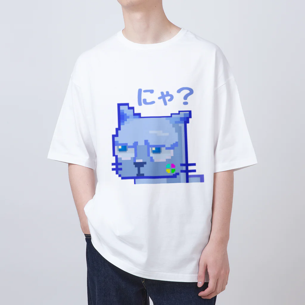 Clover Cats【公式】のにゃ？ Oversized T-Shirt